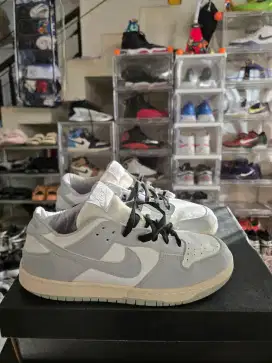 Sepatu Sneakers Nike Dunk