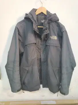 Jaket The Northface hitam