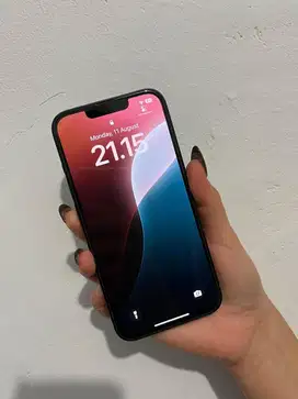 IPHONE 13  128GB  MIDNIGHT  GARANSI IBOX s/d MEI 2026