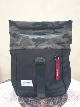 TAS SELEMPANG BODYPACK PRODIGER LEIPZIG 2.1 TABLET SHOULDER BAG - ARMY