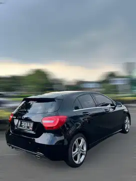 Mercedes-Benz A200 2014 Bensin
