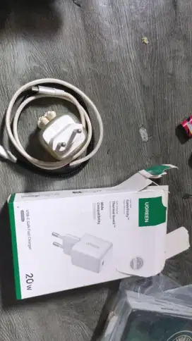 Charger IP UGREEN 20W + Kabel