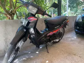 Suzuki crystal biasa