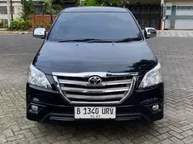 Toyota Innova G 2.0 At 2015