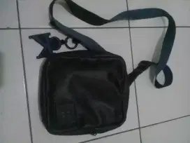 Tas slempangan CalvinKlein ORI