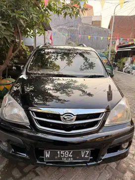 Mobil Xenia LI 2007