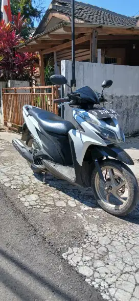Vario 125 old kzr