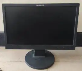 Monitor 19 merk dell dan lenovo
Input VGA