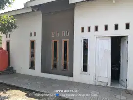 Di jual Rumah SHM LT150m- LB85m