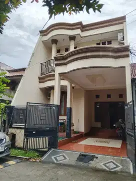 Rumah mewah !! Lokasi komplek Elite Bintara