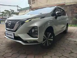 Nissan Livina  1.5 New VL Bensin-AT 2019 Putih