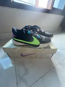 Dijual Sepatu Basket Nike
