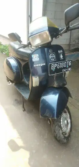 Vespa excel, masih bisa starter. SS lekap pajak off