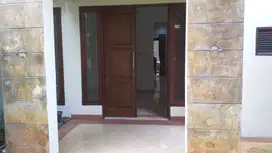 DISEWA RUMAH - BUNCIT TOWN HOUSE - STRATEGIS PASAR MINGGU