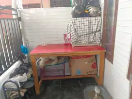 Meja 160 cm + Etalase