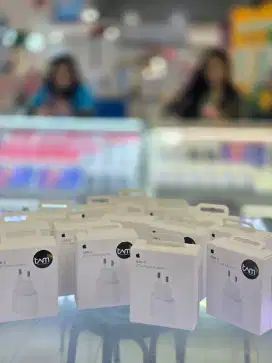 Adaftor ori resmi apple ZA/A  garansi resmi