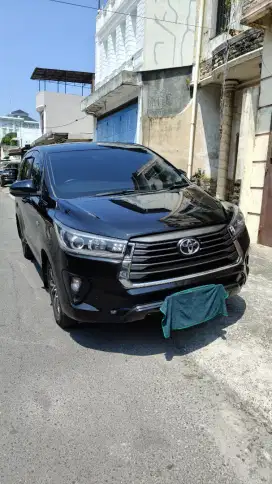 Toyota Kijang Innova 2.0 V A/T 2020