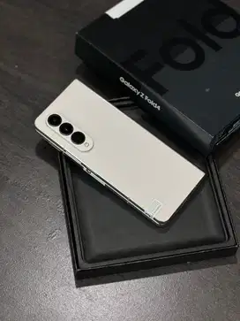 Samsung Z Fold 4 256gb Sein