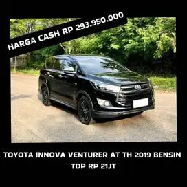 TOYOTA KIJANG INNOVA VENTURER AT TH 2019