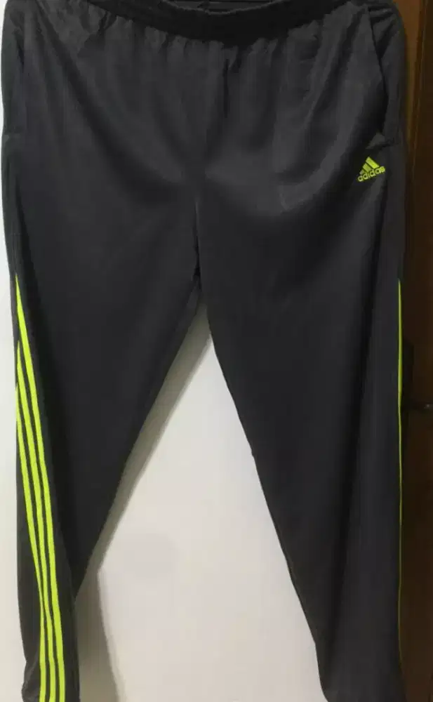 Celana training original adidas