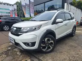 DP MURAH Honda BR-V 1.5 E Bensin-MT 2017 Putih CTFTB