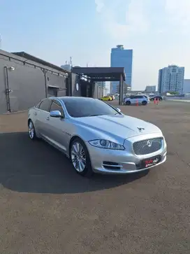 Jaguar 5.0At XJL 2010/2011 km10rban supercharged