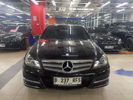 Mercy C300 AMG 2012 Hitam Panoramic