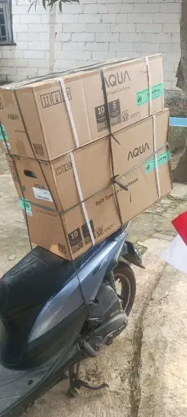 Ac aqua 1/2 PK terima dingin