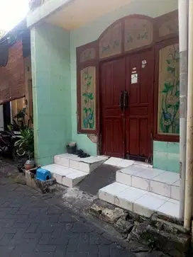 Rumah 1,5 Lantai Murah siap Huni di Kapasari Gembong, Sby