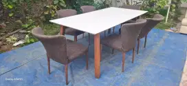 Meja Makan Cellini Marmer Asli Set Kursi 6 Istimewa