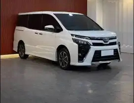 Toyota Voxy 2.0 AT Tahun 2018