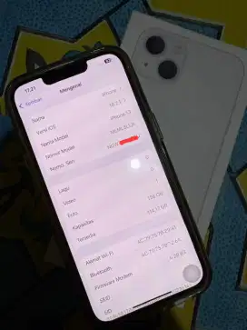 iPhone 13 128 SIM lock, all operator