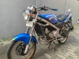 jual motor kesayangan kebanyaan di pajang ninja ss super kips 2007