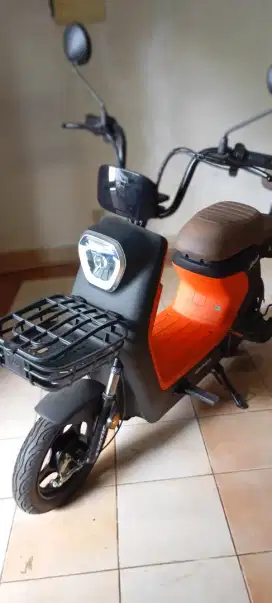 Jual cepat sepeda listrik exotic mulus seperti baru