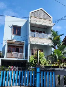 RUMAH MEWAH 3 LT DI CILODONG, DEPOK
