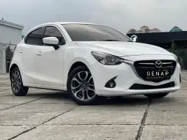 Mazda 2 R Skyaktive AT 2016 Tgn1 Low Km Terawat Bisa Dp Minim