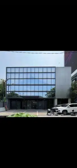 Dijual Murah Gedung Perkantoran di Jl. S PRman Jakarta