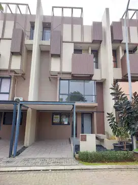 Dijual Rumah Gading serpong cluster  Tabebuya