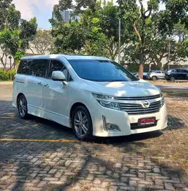 nissan elgrand hws AT 2011 look mewah harga murah
