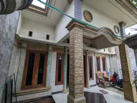 DIJUAL RUMAH 2 LANTAI DI PORIS PLAWAD TANGERANG. TEMPATNYA SEJUK