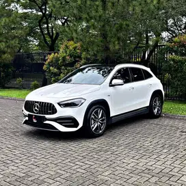 SUNROOF LOW KM! Mercedes GLA35 AMG 2023 Benz 2024 Gla200 gla 200