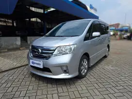 DP 5% Nissan Serena 2.0 Highway Star Panoramic AT 2013 4DD