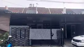 RUMAH BAGUS DAN TERAWAT HARGA TERMURAH DI DAAN MOGOT ARCADIA