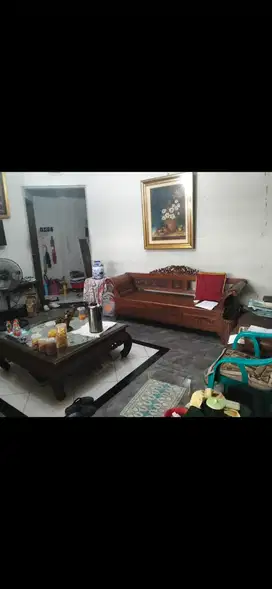 Dijual Rumah Clasik Murah Luas 435 m2 di Jakarta Timur