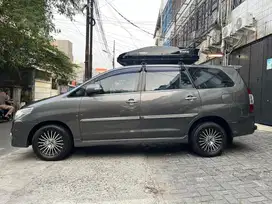 Jual Kijang Toyota Innova 2013