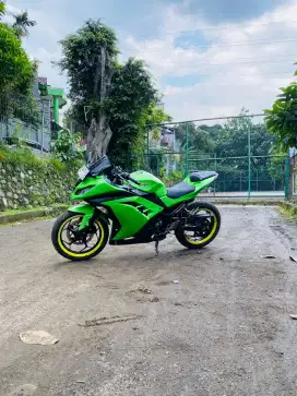 Kawasaki ninja 250cc non abs fi tahun 2017