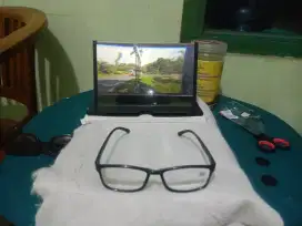 Kacamata Baca Bonus Pembesar Layar Hp Untuk Nonton YouTube