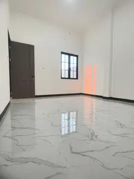 Rumah Gress Babatan Pantai Surabaya Timur, Row 3 Mobil, Dekat Pakuwon