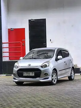 LOW KM!! DP 14JT // DAIHATSU AYLA X 1.0 MT 2015 NIK 2014