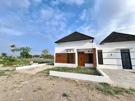 DIJUAL RUMAH BARU SIAP HUNI DI TIMUR BOGEM KALASAN, READY KPR